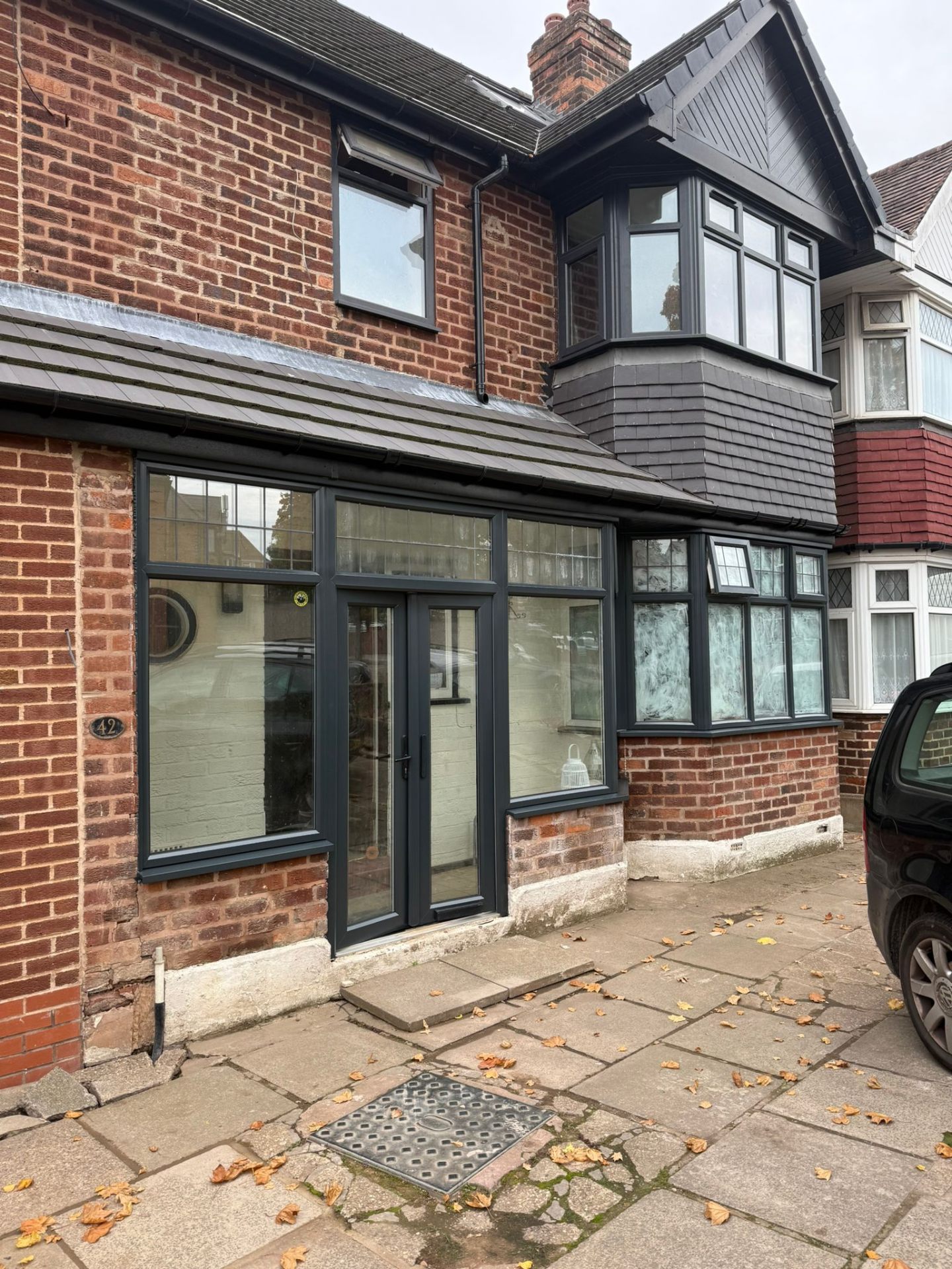 White bay window respray
